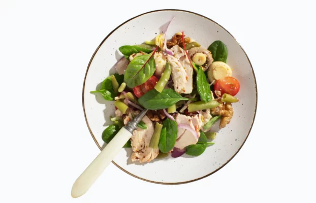 The Role of Nutrition and Lifestyle in Postpartum Mental Health